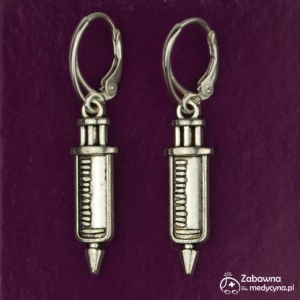 Kolczyki w kształcie wydłużonej strzykawki