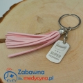 Brelok do kluczy dla pielęgniarki z chwostem gruby chwost różowy jasnyróż brelok do torebki breloczek pielęgniarski hit fajny porządny brelok pielęgniarski sklep pielęgniarski dla pielęgniarek torebka plecak studentka pielęgniarstwa prezent