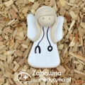 Mały ceramiczny aniołek dla lekarki