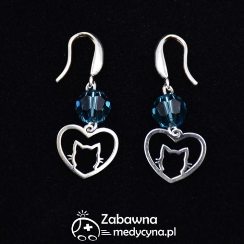 Kolczyki KOTEK Swarovski niebieski srebro 925 kot kotek kolczyki kotek kocie prezent dla studentki weterynarii biżuteria z kotem kocie kolczyki z kotem kolczyki serce kotek kolczyki swarovski niebieski biżuteria kociary 2022 behawiorystka hodowca kotów