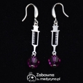 STRZYKAWKA Kolczyki pielęgniarki  i Swarovski Fuchsia srebro 925 Mama Doktor Mama Ratownik Mama Pielęgniarka prezent strzykawka kolczyki ze strzykawką swarovski biżuteria ze swarovskim autorskie kolczyki pielęgniarskie Mama Doktor HIT