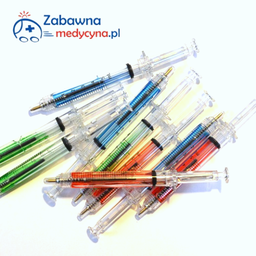 Długopis strzykawka, długopis w kształcie strzykawki, długopis z cieczą, długopis dla medyka, długopis medyczny, gadżet medyczny, plastikowa strzykawka.